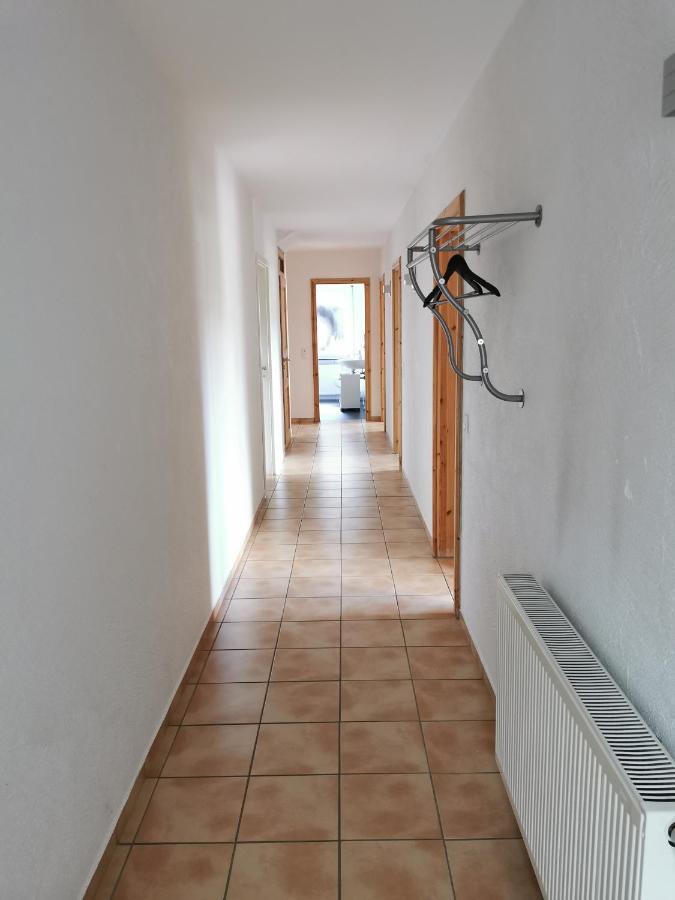 Gemuetliche 90 Qm Wohnung In Saarburg, Zentral Gelegen, Garten Mit Aussicht, Separater Eingang Buitenkant foto